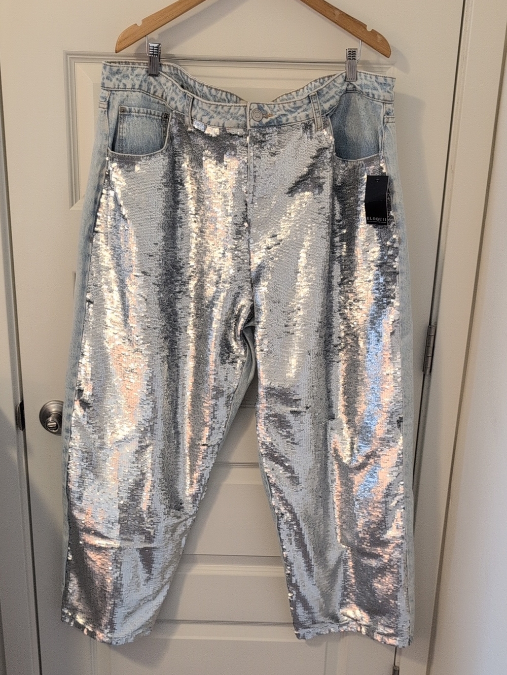 ELOQUII Sequin Front Jeans Light Wash Boyfriend Jeans Silver Size 16 - Picture 5 of 17
